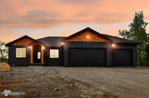 2534 W Longview Cir, Wasilla, AK 99654