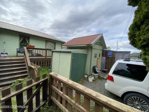 Exterior - 1906 Hamilton Dr, Craig, AK 99921 photo 2 of 9