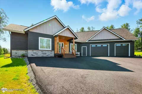 1630 S Corwin Ln, Wasilla, AK 99654