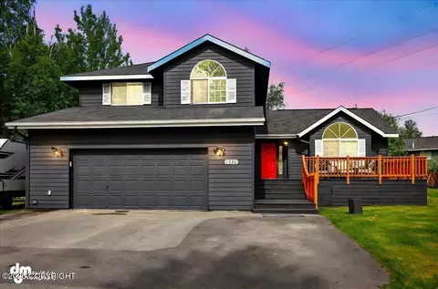 1320 S Felton St, Palmer, AK 99645