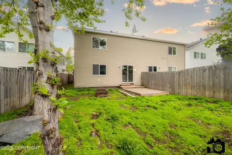 6510 Whispering Loop # B, Anchorage, AK 99504 photo 24