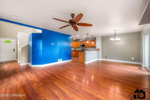6510 Whispering Loop # B, Anchorage, AK 99504 photo 7
