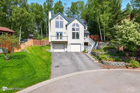 3141 Chesapeake Cir, Anchorage, AK 99516