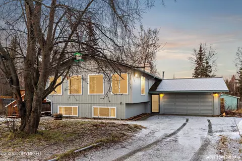 4721 Mars Dr, Anchorage, AK 99507