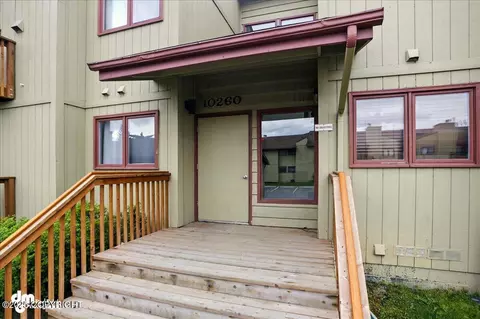 10260 Jamestown Dr # A25, Anchorage, AK 99507
