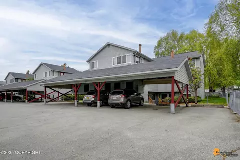7075 Weimer Rd # 6, Anchorage, AK 99502