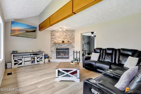 8980 Rendon Dr, Anchorage, AK 99507 photo 3