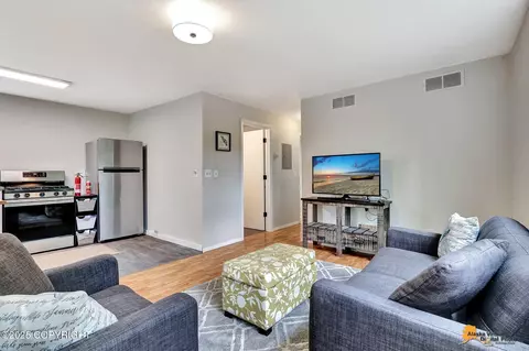 5760 W Raspberry Loop, Wasilla, AK 99623 photo 4