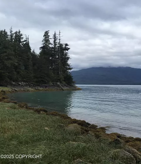 L3b3 Eastern Passage, Wrangell, AK 99929