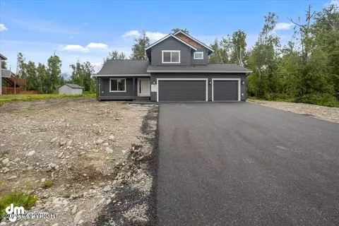 Exterior - 1633 E Hidden Ranch Loop, Palmer, AK 99645 photo 3 of 7