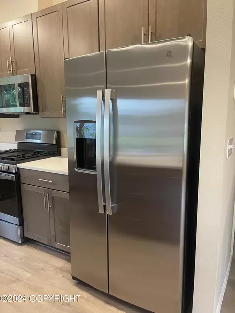 Kitchen - 1633 E Hidden Ranch Loop, Palmer, AK 99645 photo 1 of 5