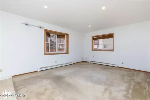 Living - 6832 Cape Lisburne Loop, Anchorage, AK 99504 photo 7 of 8