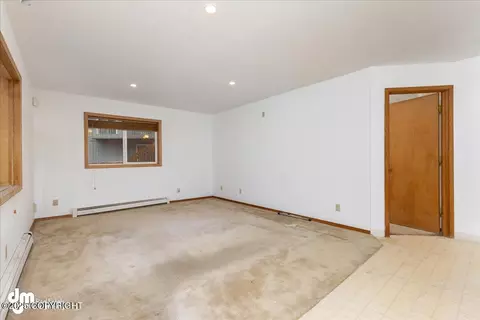 Living - 6832 Cape Lisburne Loop, Anchorage, AK 99504 photo 6 of 8