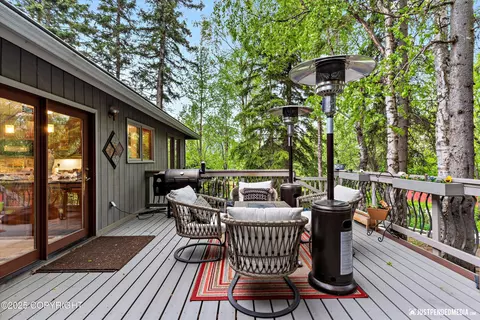 Exterior - 10510 Constitution Cir, Eagle River, AK 99577 photo 9 of 18
