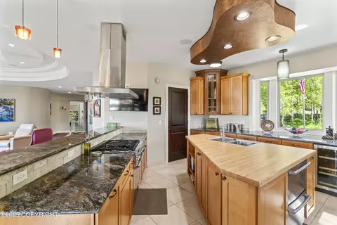 Kitchen - 5501 E 142nd Ave, Anchorage, AK 99516 photo 3 of 7