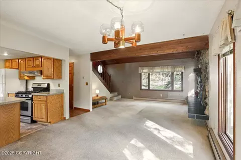 Living - 5480 E 98th Ave, Anchorage, AK 99516 photo 5 of 5
