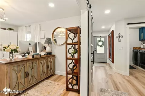 Entry Way - 10037 Excursion Cir, Anchorage, AK 99515 photo 4 of 5