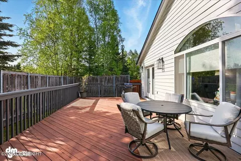 Exterior - 10037 Excursion Cir, Anchorage, AK 99515 photo 5 of 10
