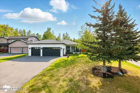 Exterior - 10037 Excursion Cir, Anchorage, AK 99515 photo 10 of 10