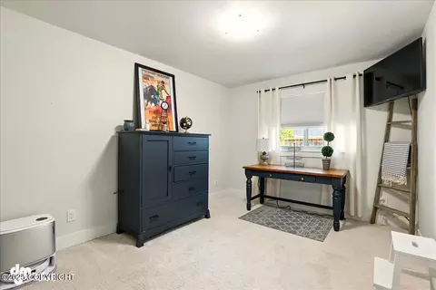 Bedroom - 10037 Excursion Cir, Anchorage, AK 99515 photo 4 of 5