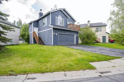 3933 Sycamore Loop, Anchorage, AK 99504