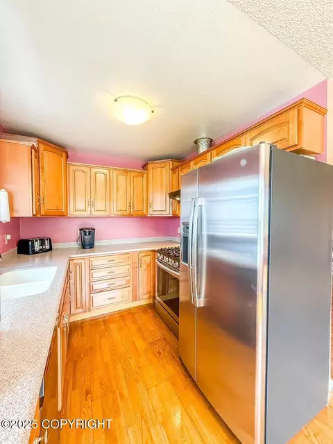 Kitchen - 4849 E 6th Ave, Anchorage, AK 99508 photo 1 of 1