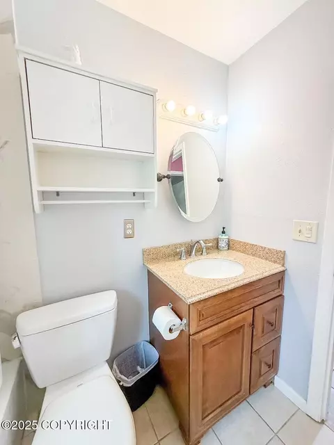 Bath - 4849 E 6th Ave, Anchorage, AK 99508 photo 3 of 6