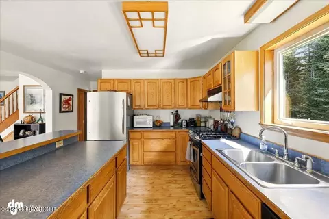 Kitchen - 33768 Granross St, Anchor Point, AK 99556 photo 2 of 5