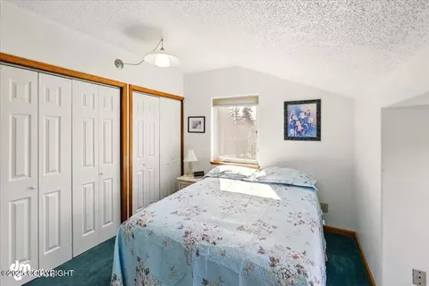 Bedroom - 33768 Granross St, Anchor Point, AK 99556 photo 4 of 8