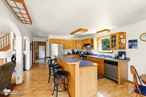 Kitchen - 33768 Granross St, Anchor Point, AK 99556 photo 5 of 5
