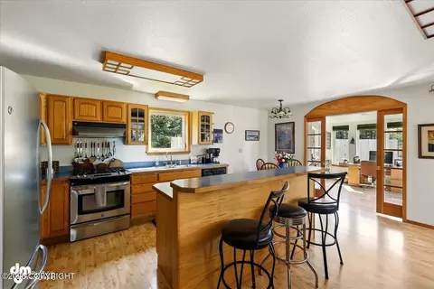 Kitchen - 33768 Granross St, Anchor Point, AK 99556 photo 4 of 5