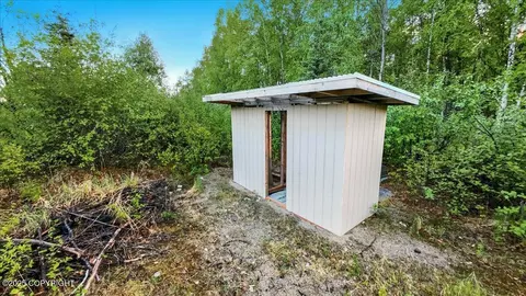 15946 W Willow Fishhook Rd, Willow, AK 99688 photo 6