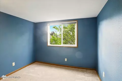 4403 E 5th Ave, Anchorage, AK 99508 photo 15