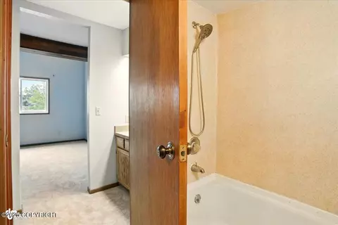 4403 E 5th Ave, Anchorage, AK 99508 photo 19