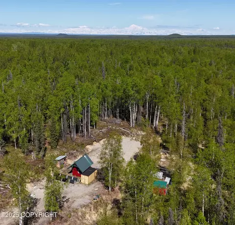 14617 N Four Mile Rd, Willow, AK 99688