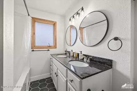 3601 E 16th Ave, Anchorage, AK 99508 photo 33