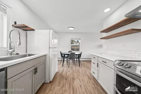 3601 E 16th Ave, Anchorage, AK 99508 photo 15