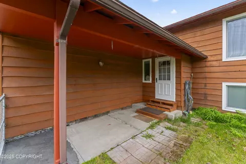 10840 Goodpaster Cir, Eagle River, AK 99577 photo 3
