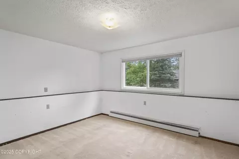 10840 Goodpaster Cir, Eagle River, AK 99577 photo 28