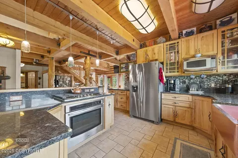 Kitchen - 4215 Harca St, Eagle River, AK 99577 photo 6 of 13