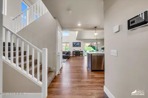 2945 Morgan Loop, Anchorage, AK 99516 photo 9