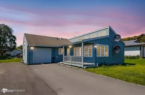 4661 Rochelle Rd, Homer, AK 99603