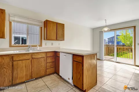8122 E 32nd Ave, Anchorage, AK 99504 photo 25