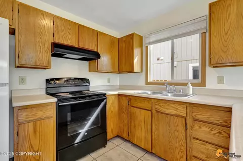 8122 E 32nd Ave, Anchorage, AK 99504 photo 22