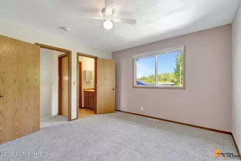 8122 E 32nd Ave, Anchorage, AK 99504 photo 31