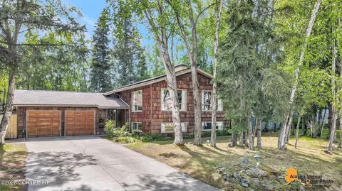 2060 Saratoga Ave, Anchorage, AK 99517
