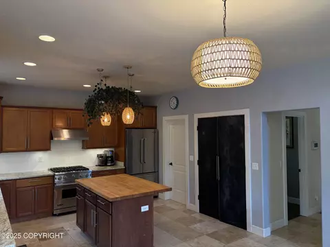 Kitchen - 13125 W Curry Ridge Cir, Eagle River, AK 99577 photo 2 of 2