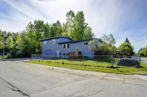 5110 Caribou Ave, Anchorage, AK 99508
