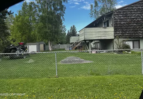 6716 E 16th Ave, Anchorage, AK 99504 photo 2