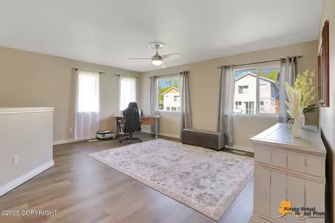 Living - 20532 Pine Crest Ln, Eagle River, AK 99577 photo 3 of 5